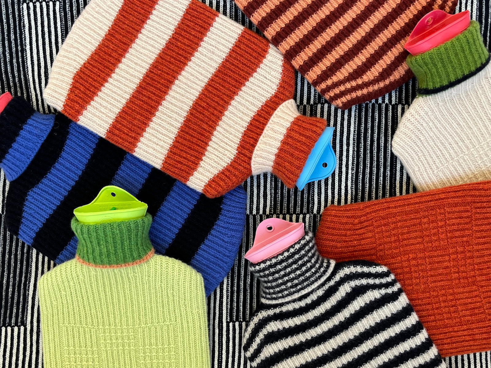 AMBAR_WINTER_HOT_WATER_BOTTLE