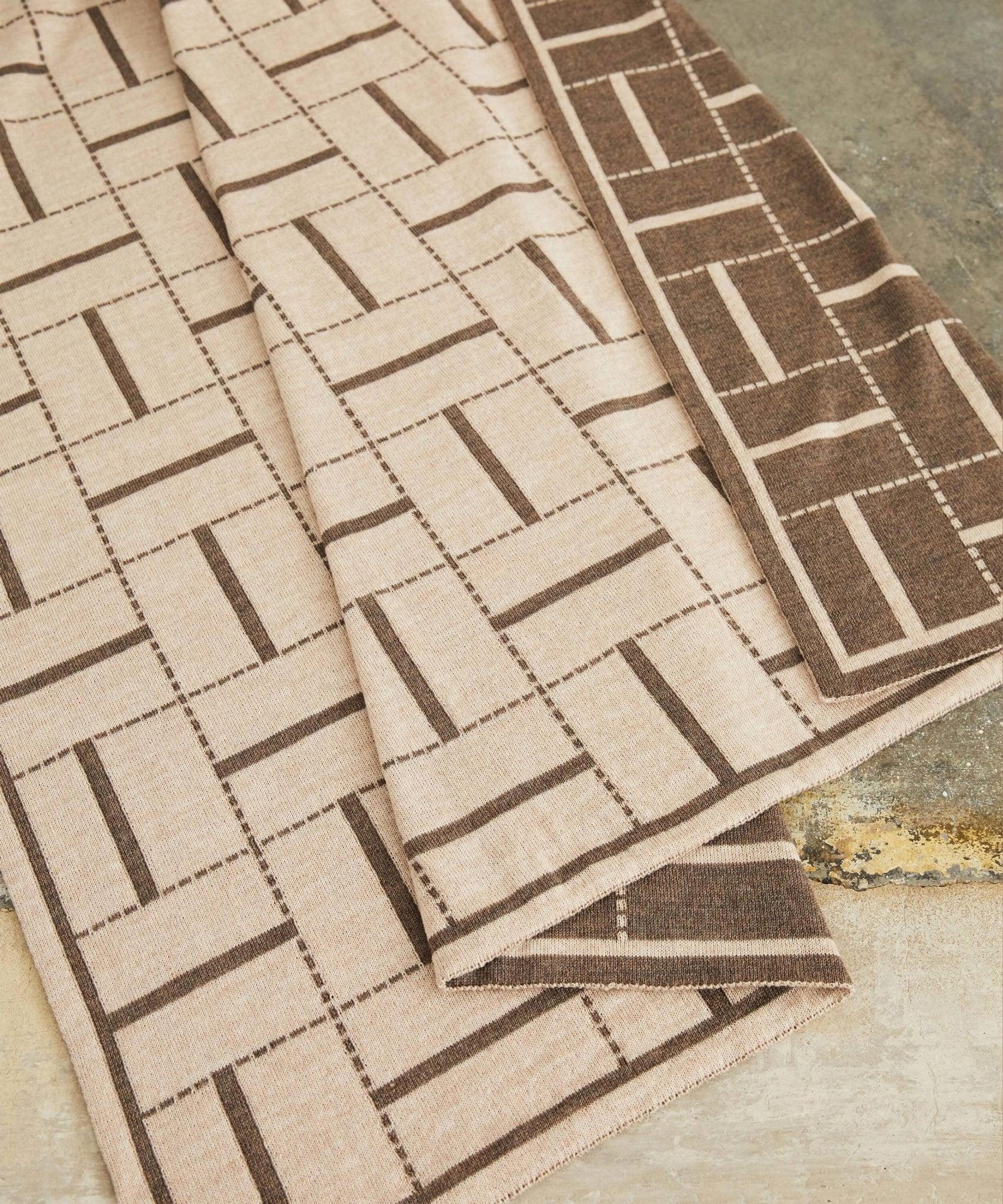 Biombo Merino Wool Blanket - Concrete - Ambar Homeware