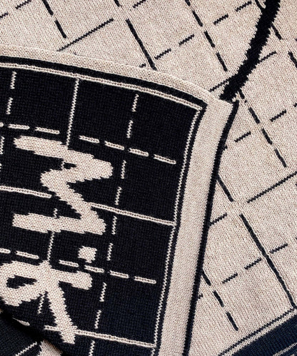 Kaos Merino Wool Blanket - Knit detail